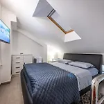 New Modern Studio Apartment Nina