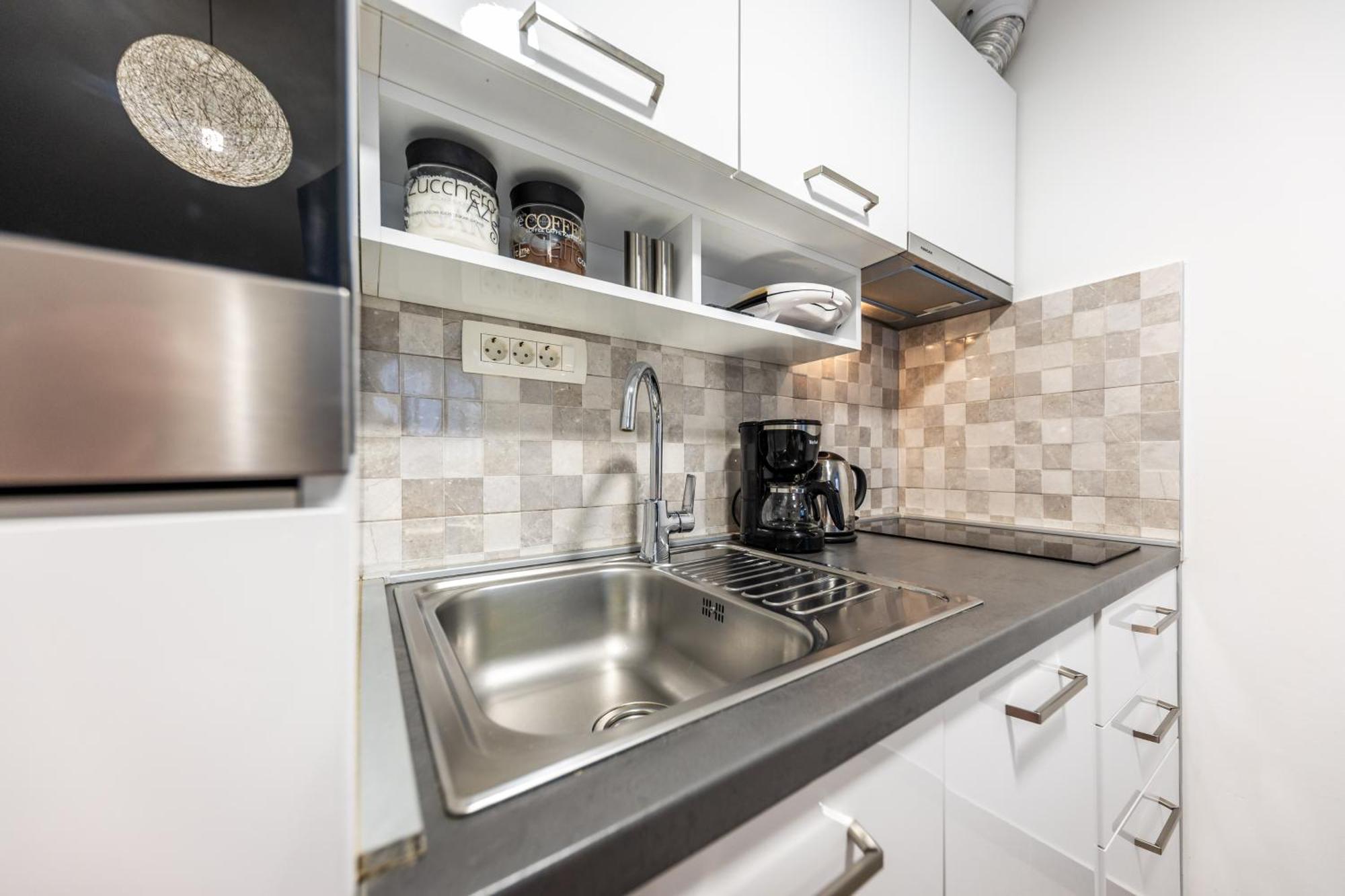 New Modern Nina Apartment