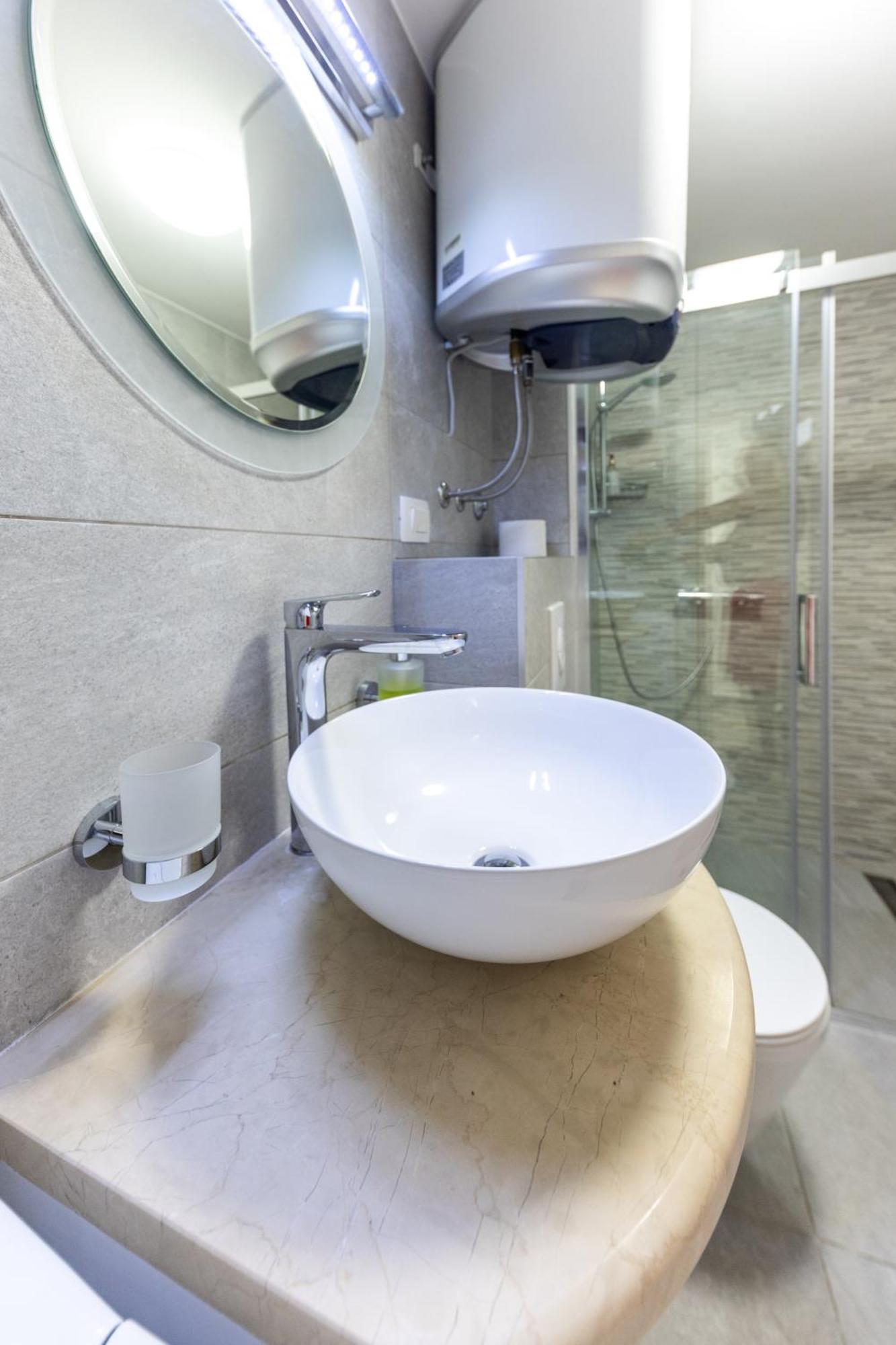 New Modern Nina Apartman